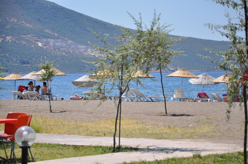 Dikelya Hotel Дикили Экстерьер фото
